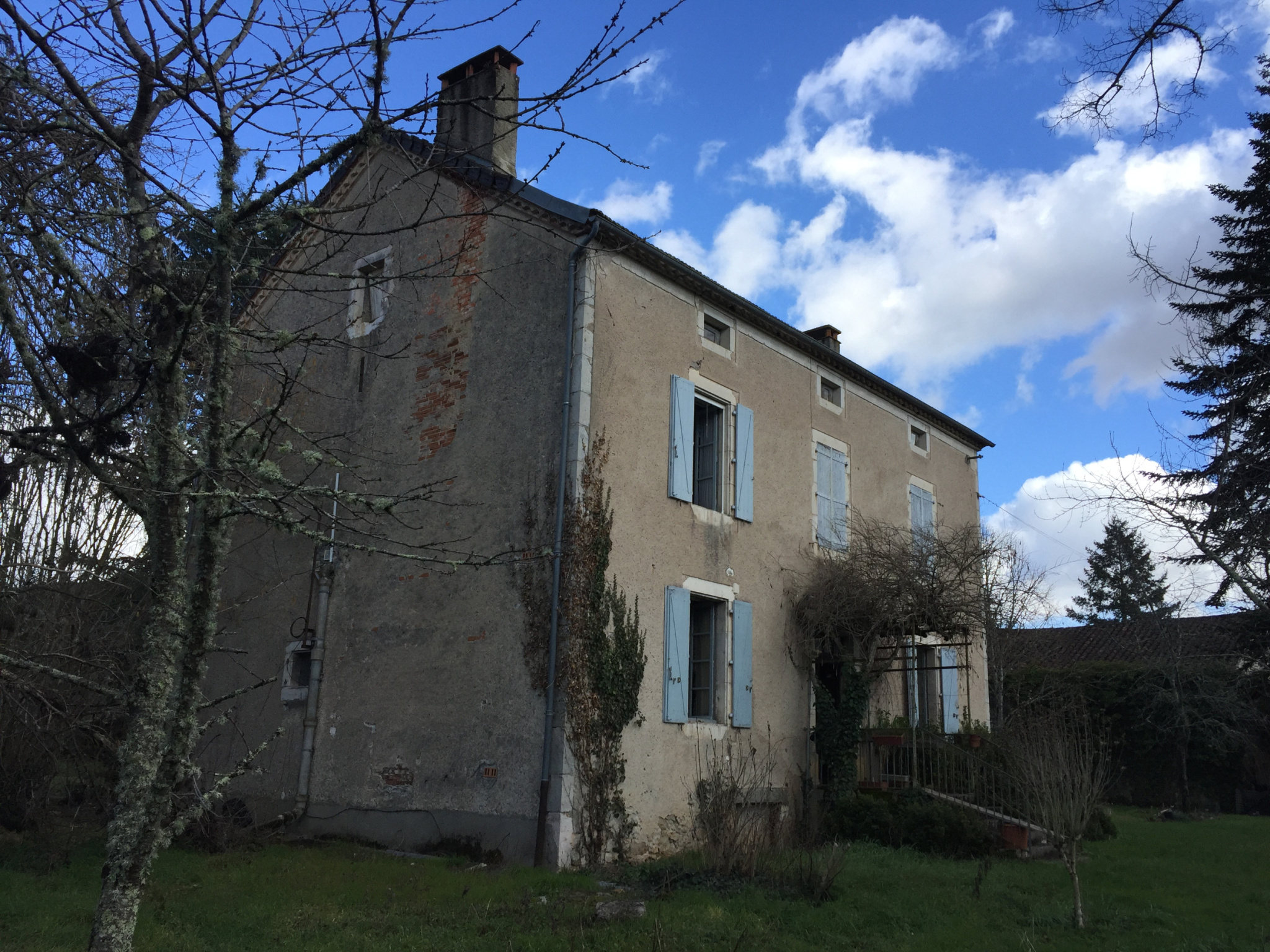 vente TourdeFaure ENSEMBLE DE 3 MAISONS A 4 KM DE ST CIRQ LAPOPIE