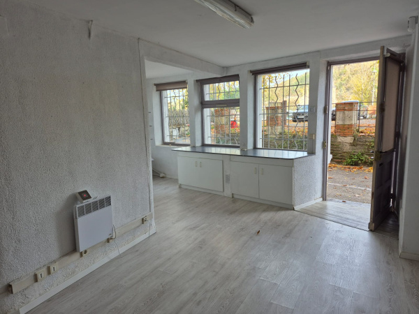 Location Immobilier Professionnel Local commercial Cahors 46000