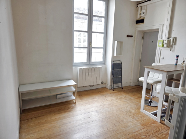 Offres de location Studio Cahors 46000